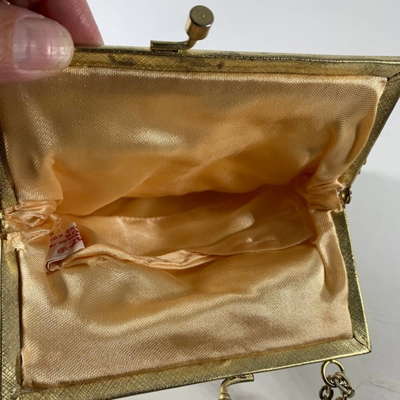 50s or 60s Vintage Gold Sequin Evening Bag by Mister Ernest Simon - Picture 4 of 6